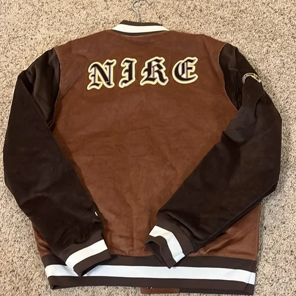 NWT Nike Therma Fit Varsity Jacket, Men’s Sz Medium, Brown - Picture 15 of 15